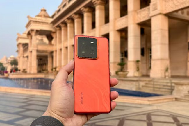 Realme GT 7 इंडिया लॉन्च की पुष्टि, 6 घंटे की स्थिर 120 FPS गेमिंग का टीज़र जारी