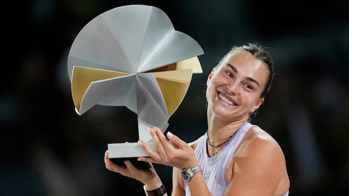 एरीना सबालेंका(Aryna Sabalenka) ने कोको गौफ(Coco Gauff) को हराकर तीसरा मैड्रिड ओपन(Madrid Open) खिताब जीता